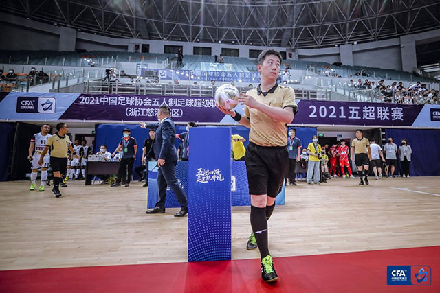 媒体人：袁堂文大概率下赛季重返上海男篮