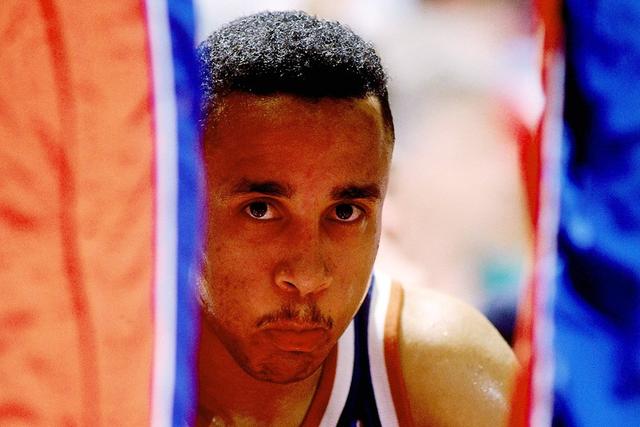 赵继伟：高对抗下保持命中率 我们现在做不到